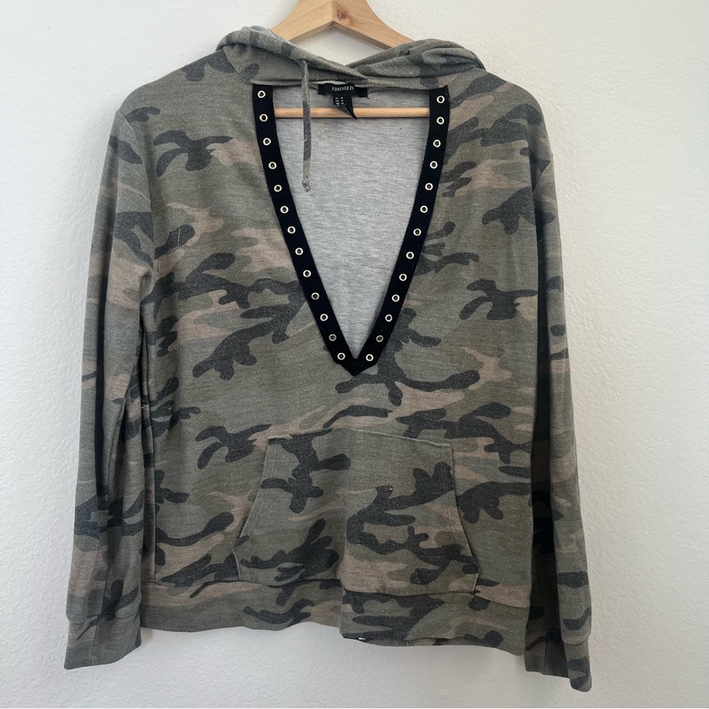Camo hoodie
